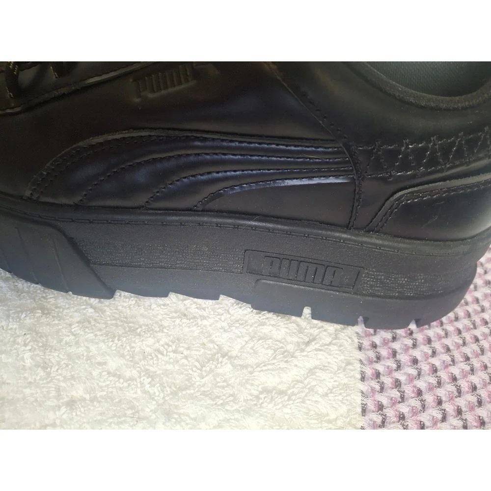 Puma Mayze Classic Triple Black Leather Platform Sneakers 388013-01 Womens 9.5